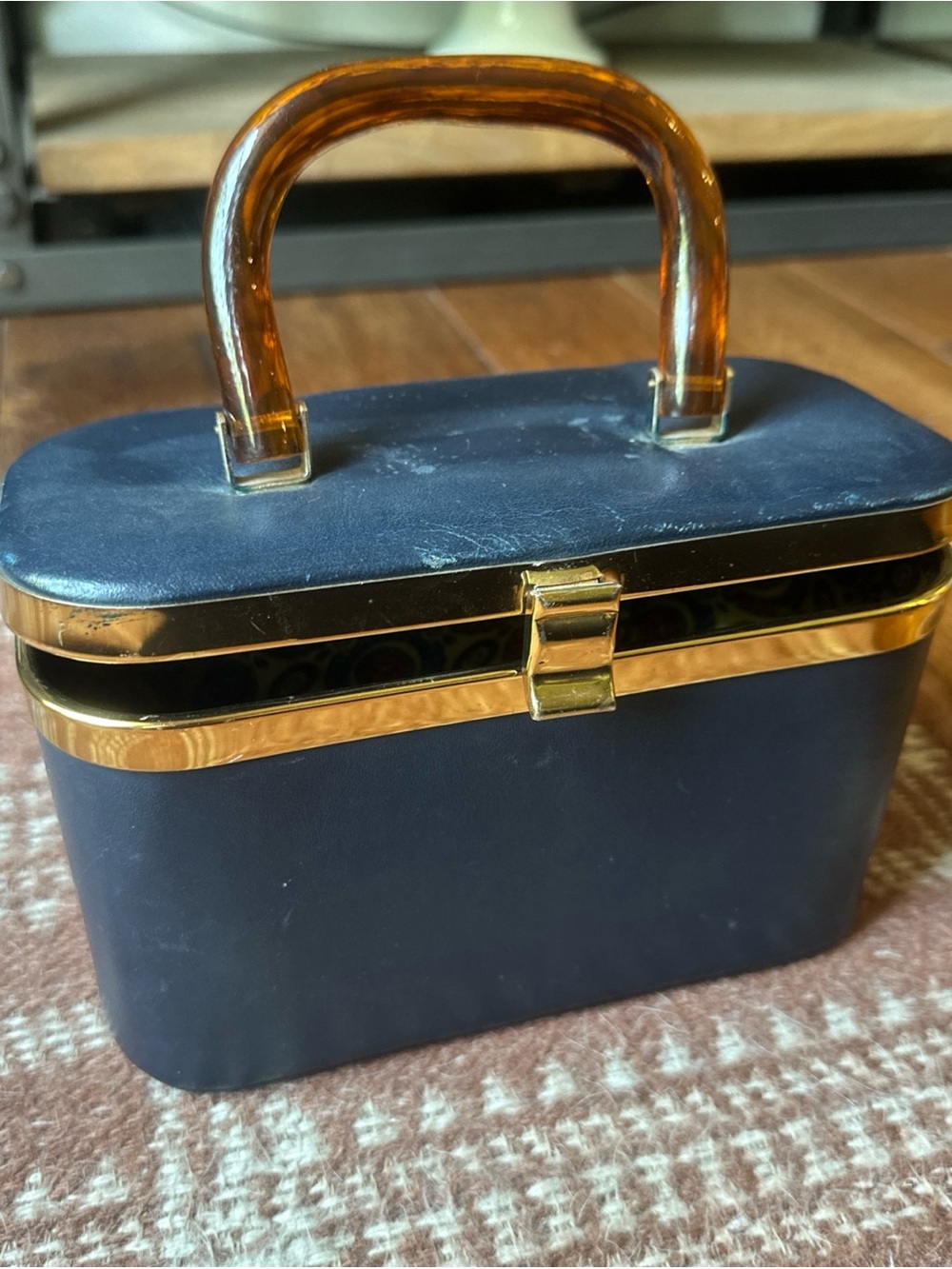 VTG JR Florida Julius Resnick Box Purse Lucite Handle Navy Blue Leather Gold